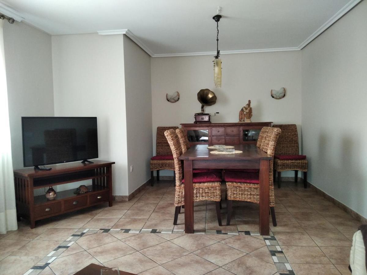 Lahuerta Apartment *